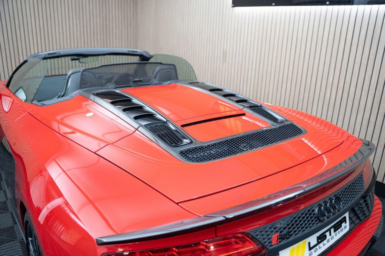 Audi R8 5.2 FSI V10 Performance Carbon Black Spyder 2dr Petrol S Tronic quattro Euro 6 (s/s) (620 ps) LOW RATE FINANCE +12 MONTH WARRANTY