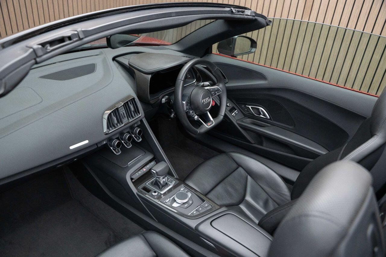 Audi R8 5.2 FSI V10 Performance Carbon Black Spyder 2dr Petrol S Tronic quattro Euro 6 (s/s) (620 ps) LOW RATE FINANCE +12 MONTH WARRANTY