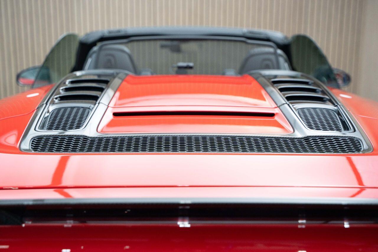 Audi R8 5.2 FSI V10 Performance Carbon Black Spyder 2dr Petrol S Tronic quattro Euro 6 (s/s) (620 ps) LOW RATE FINANCE +12 MONTH WARRANTY