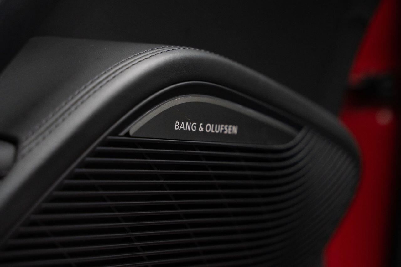 Audi R8 5.2 FSI V10 Performance Carbon Black Spyder 2dr Petrol S Tronic quattro Euro 6 (s/s) (620 ps) LOW RATE FINANCE +12 MONTH WARRANTY