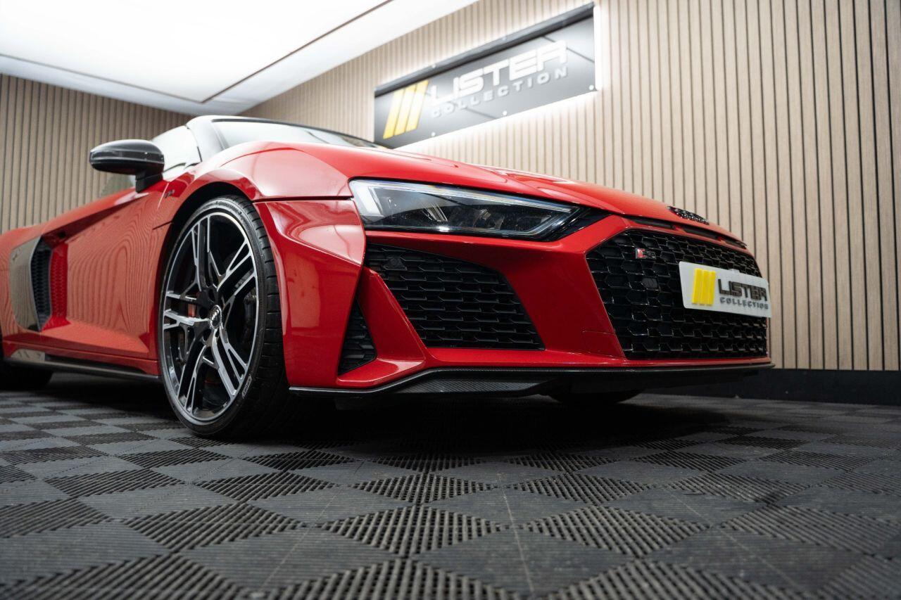 Audi R8 5.2 FSI V10 Performance Carbon Black Spyder 2dr Petrol S Tronic quattro Euro 6 (s/s) (620 ps) LOW RATE FINANCE +12 MONTH WARRANTY