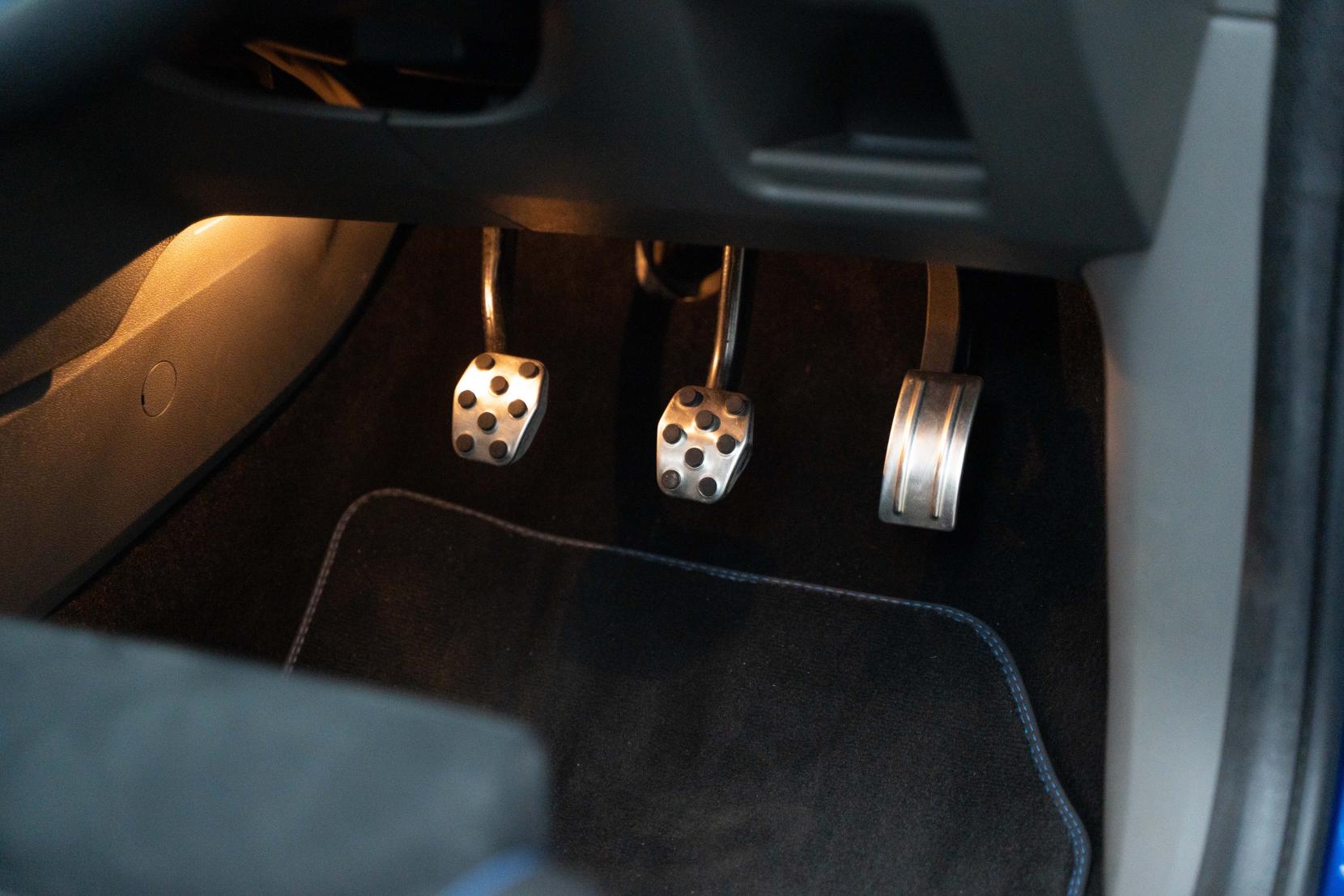 Ford Focus 2.5 RS Hatchback 3dr Petrol Manual (225 g/km, 301 bhp)