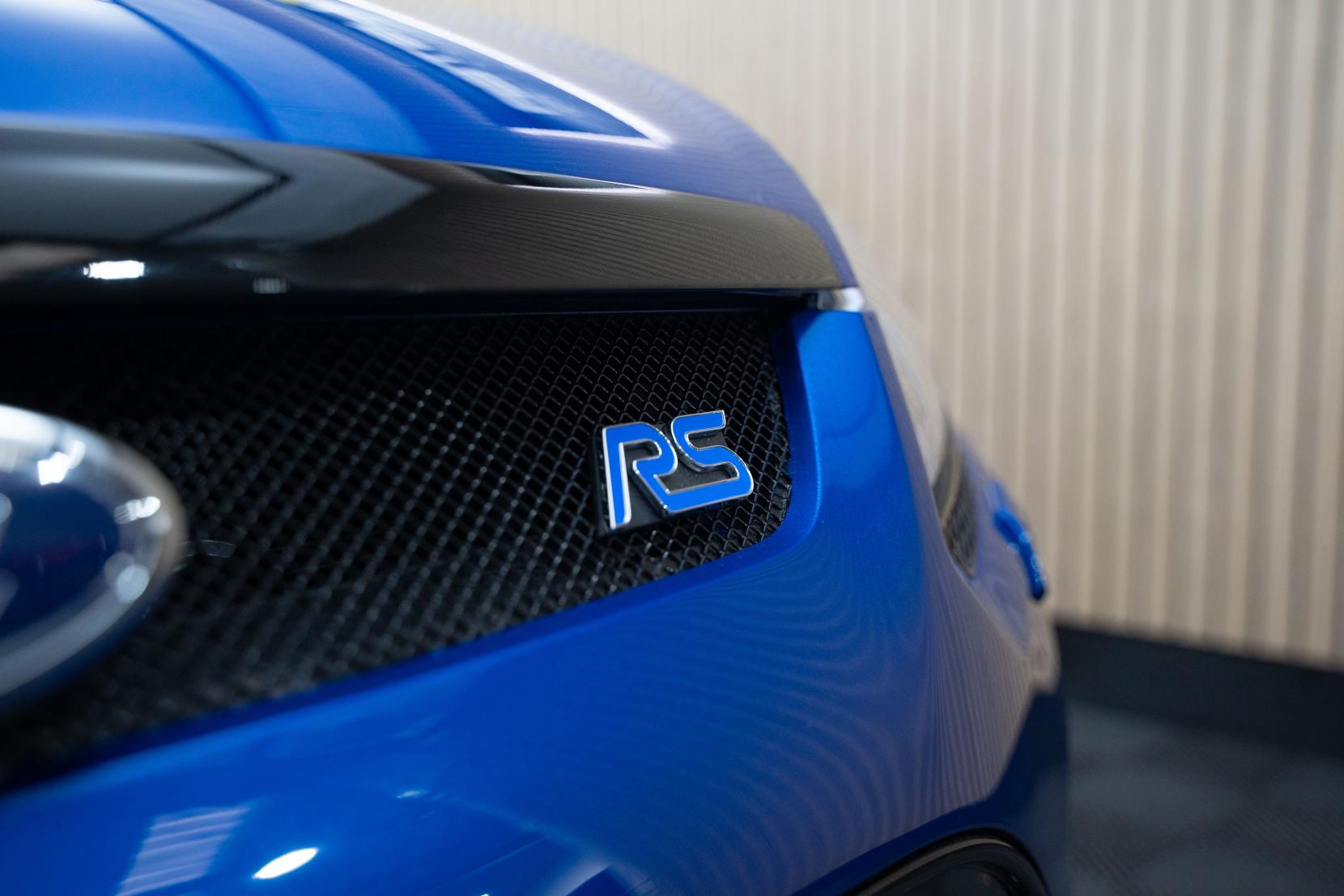 Ford Focus 2.5 RS Hatchback 3dr Petrol Manual (225 g/km, 301 bhp)