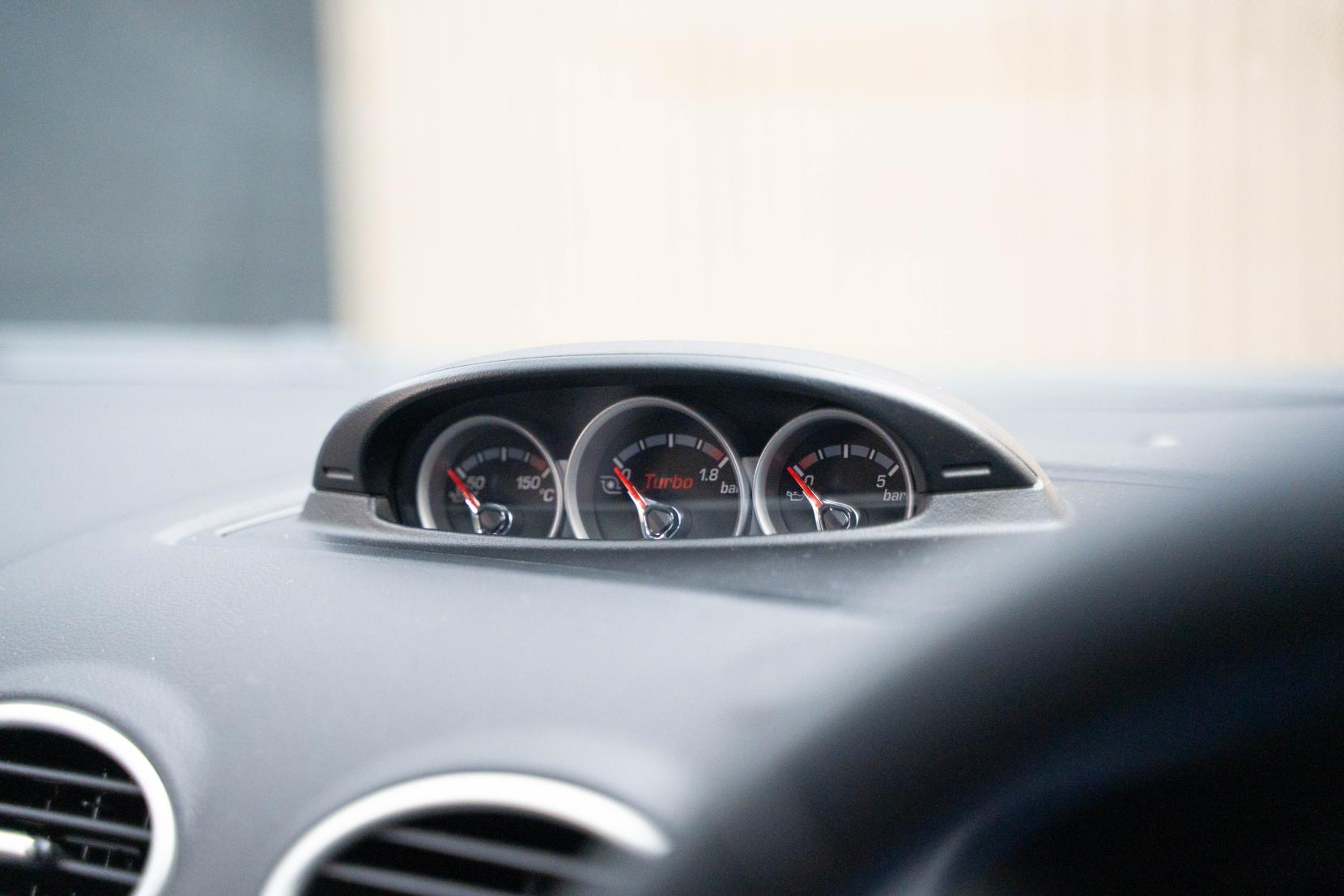 Ford Focus 2.5 RS Hatchback 3dr Petrol Manual (225 g/km, 301 bhp)