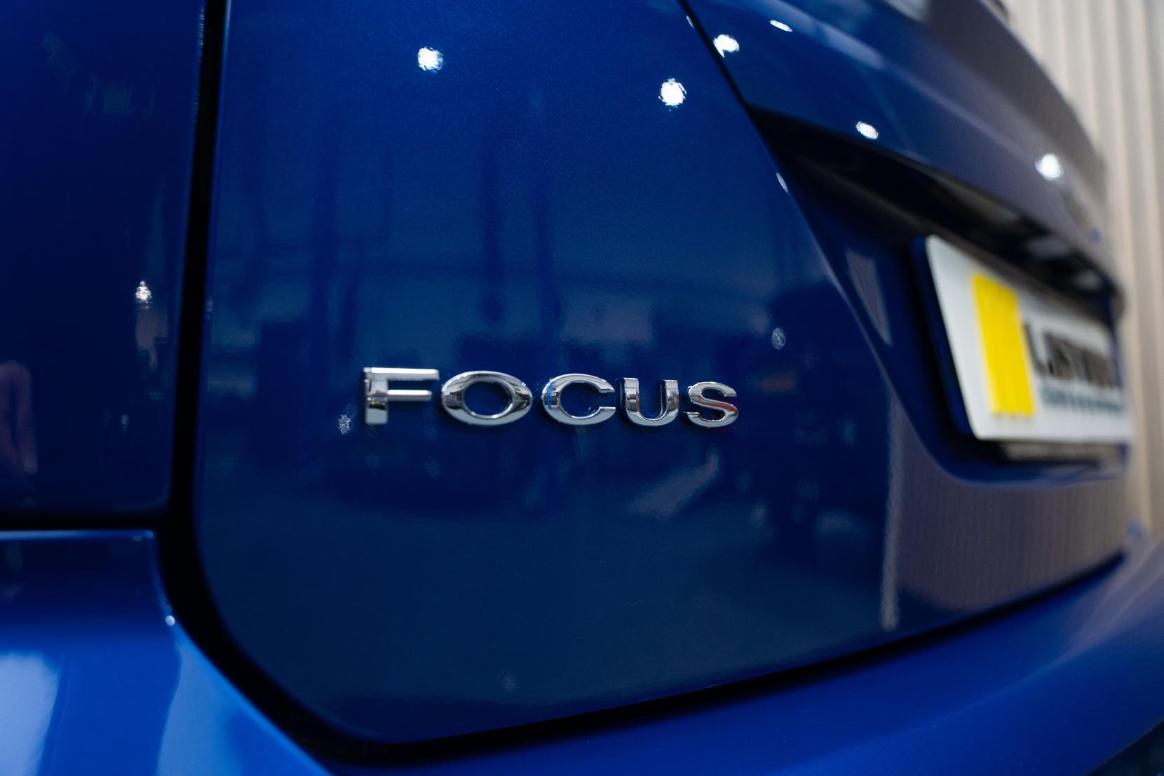 Ford Focus 2.5 RS Hatchback 3dr Petrol Manual (225 g/km, 301 bhp)