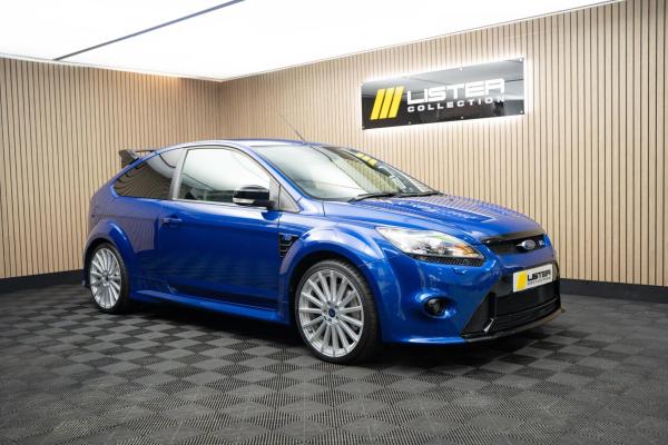 Ford Focus 2.5 RS Hatchback 3dr Petrol Manual (225 g/km, 301 bhp)