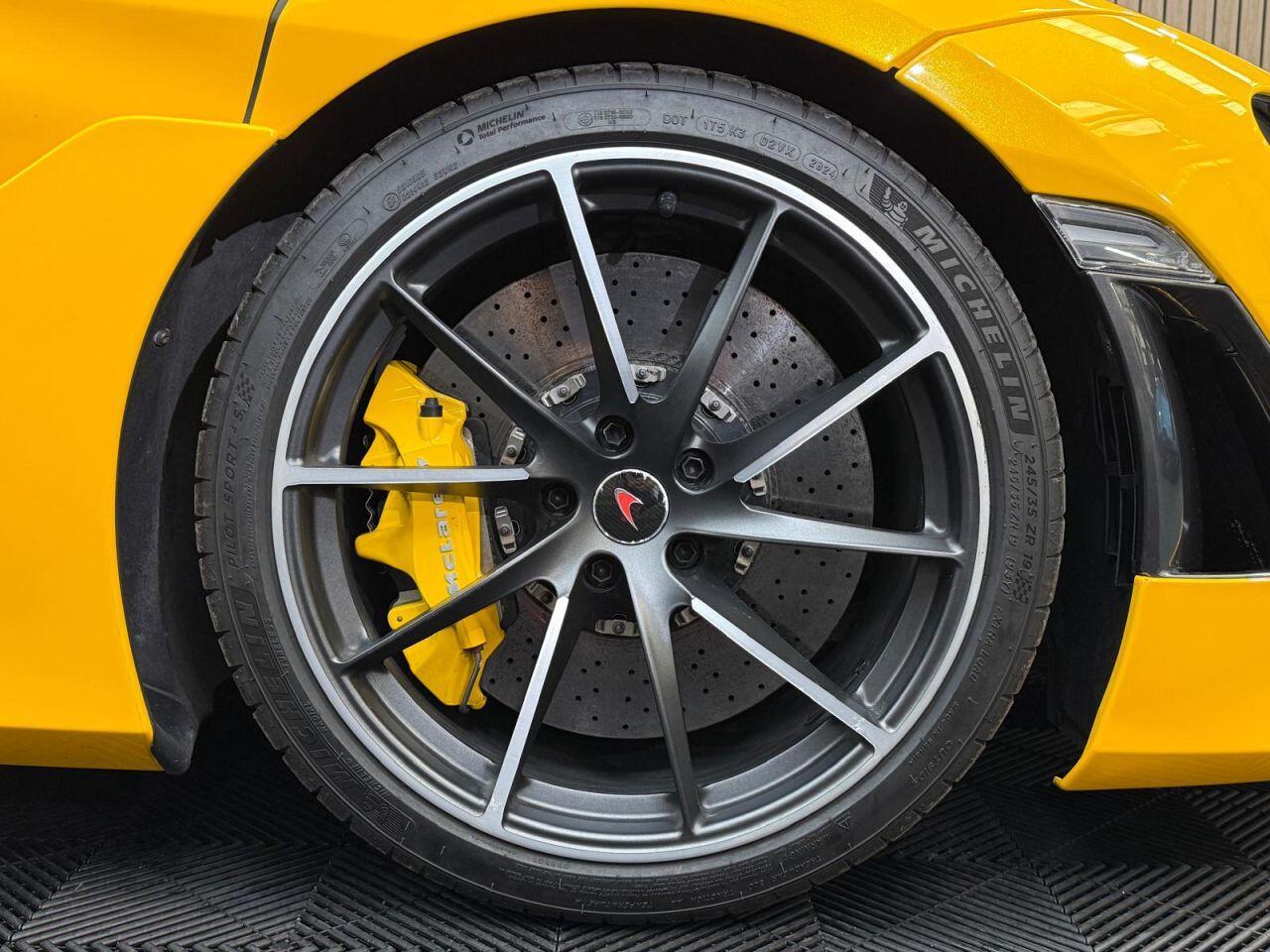 MCLAREN 720S 4.0T V8 Performance 2dr Petrol SSG Euro 6 (s/s) (720 ps) LOW RATE FINANCE +12 MONTH WARRANTY