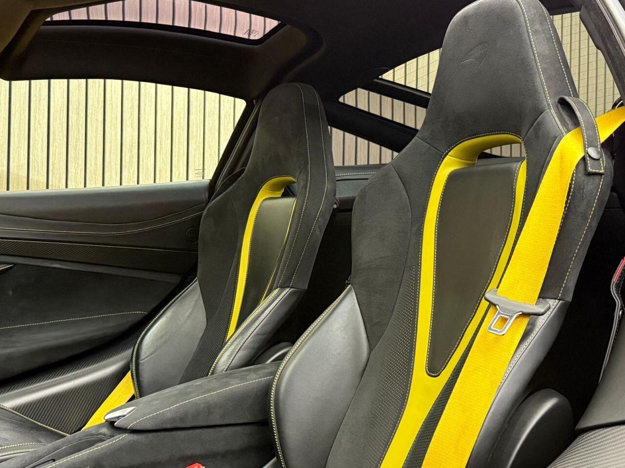 MCLAREN 720S 4.0T V8 Performance 2dr Petrol SSG Euro 6 (s/s) (720 ps) LOW RATE FINANCE +12 MONTH WARRANTY