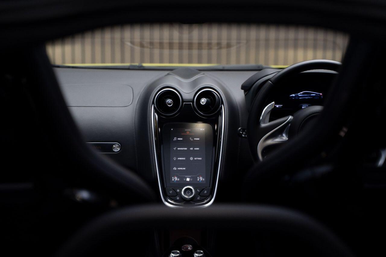 MCLAREN GT 4.0T V8 Coupe 2dr Petrol SSG Euro 6 (s/s) (620 ps) LOW RATE FINANCE AVAILABLE