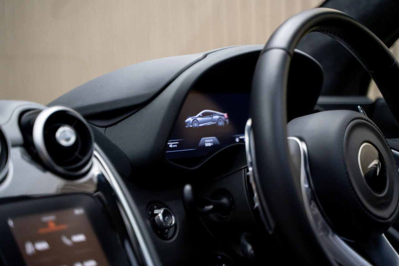 MCLAREN GT 4.0T V8 Coupe 2dr Petrol SSG Euro 6 (s/s) (620 ps) LOW RATE FINANCE AVAILABLE