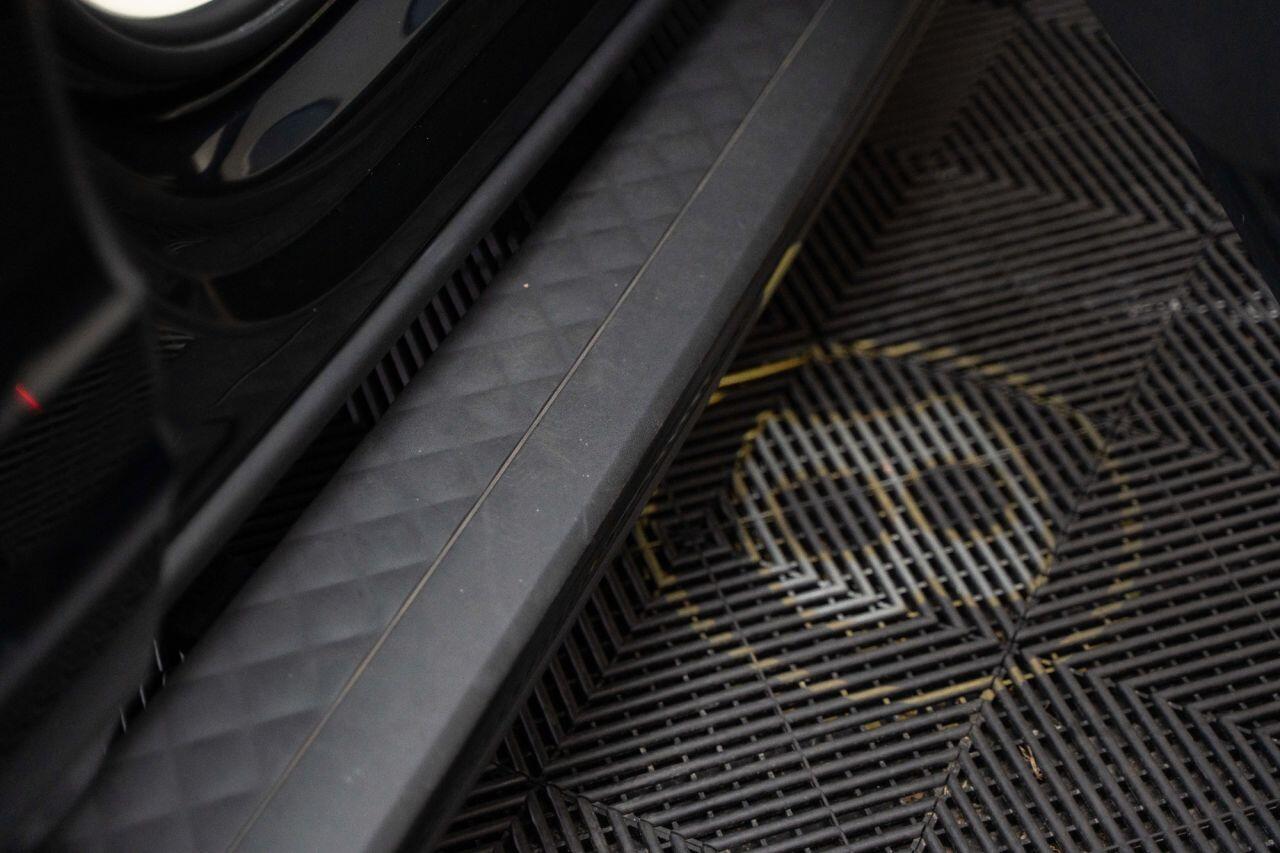 Bentley BENTAYGA 4.0 V8 SUV 5dr Petrol Auto 4WD Euro 6 (s/s) (550 ps)