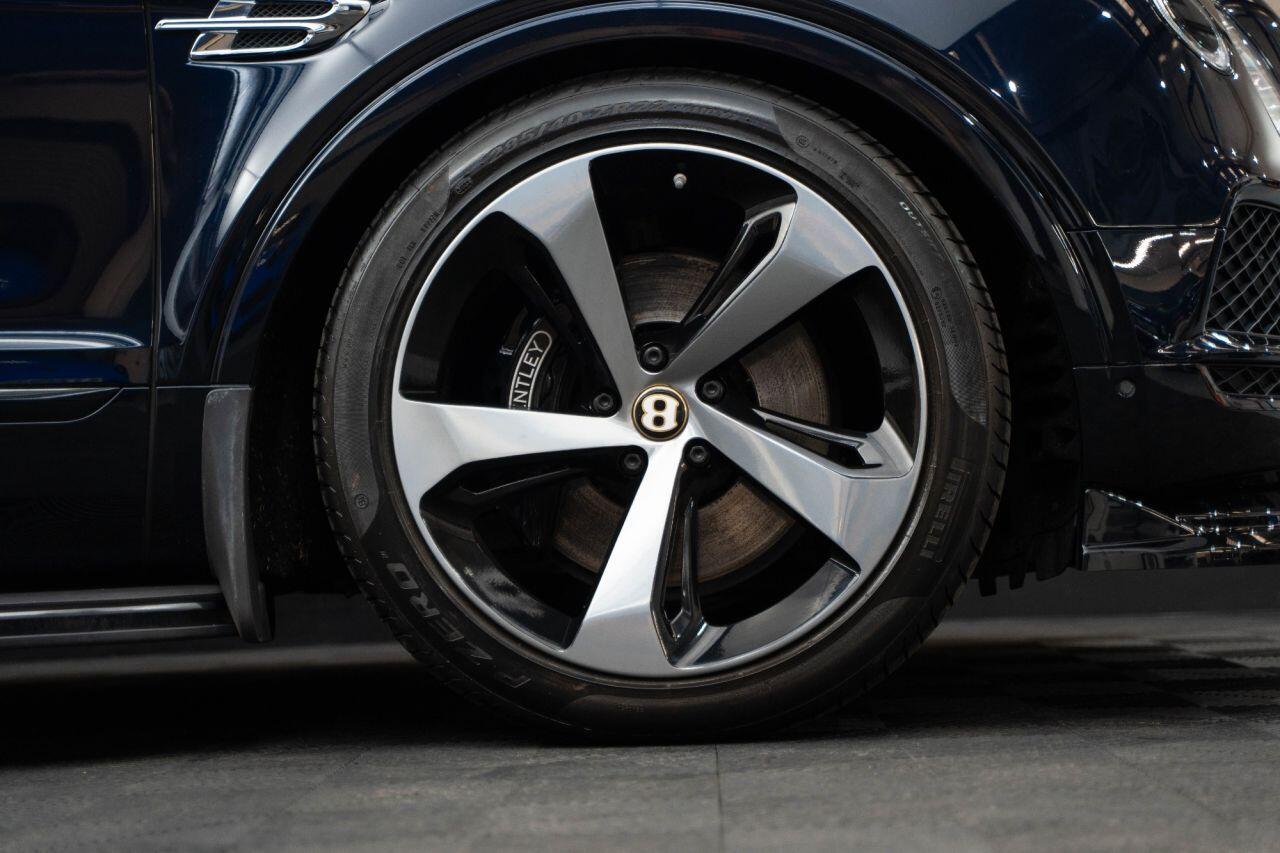 Bentley BENTAYGA 4.0 V8 SUV 5dr Petrol Auto 4WD Euro 6 (s/s) (550 ps)