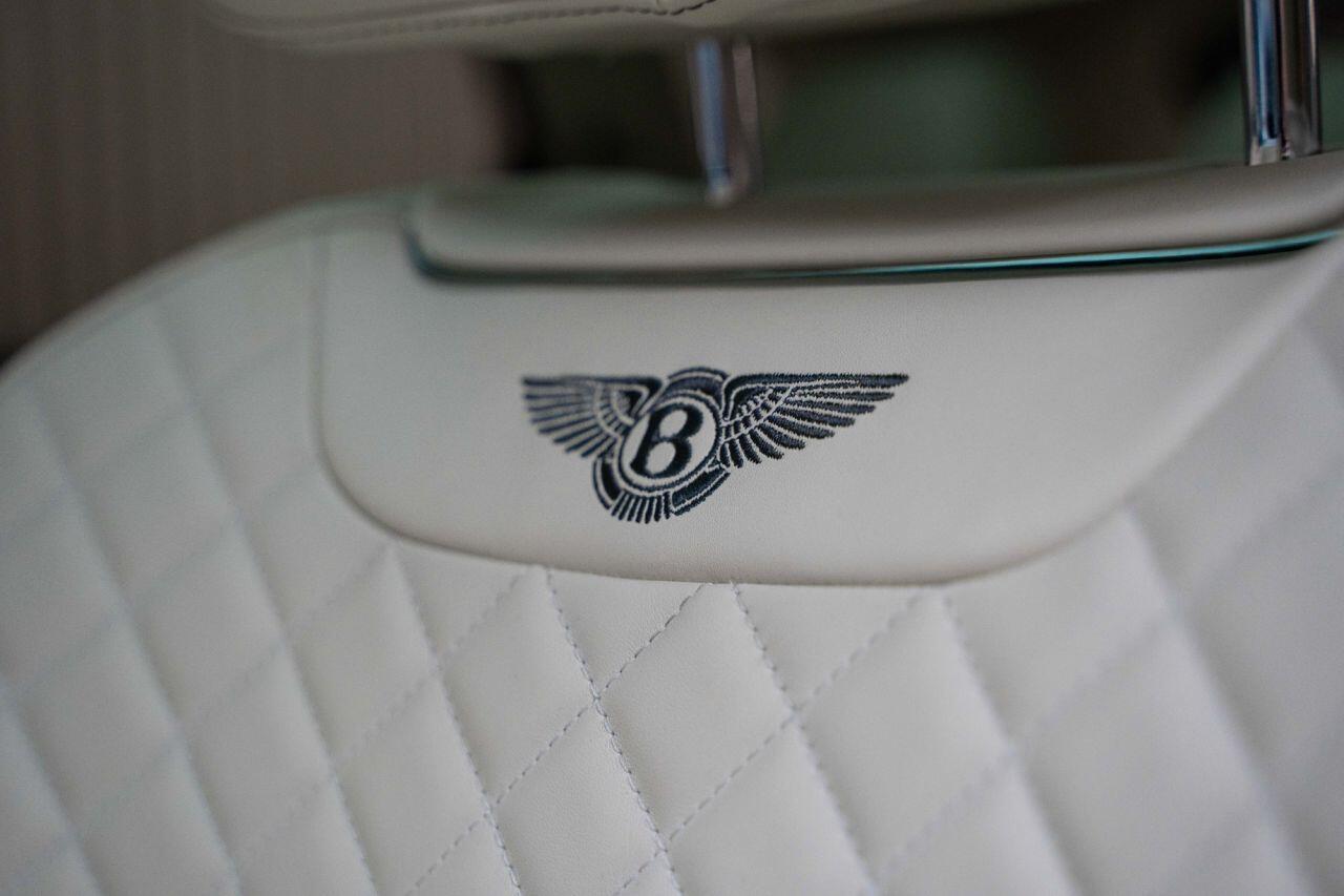 Bentley BENTAYGA 4.0 V8 SUV 5dr Petrol Auto 4WD Euro 6 (s/s) (550 ps)