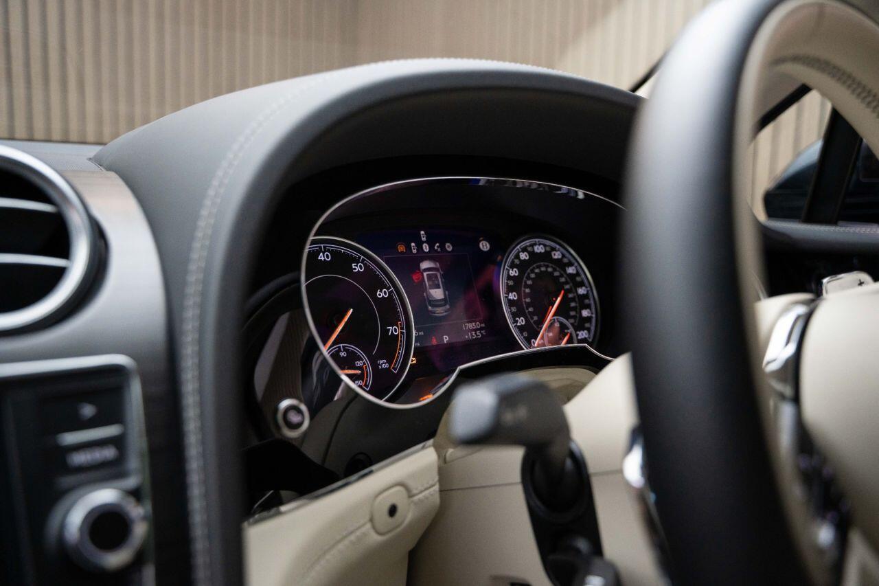 Bentley BENTAYGA 4.0 V8 SUV 5dr Petrol Auto 4WD Euro 6 (s/s) (550 ps)