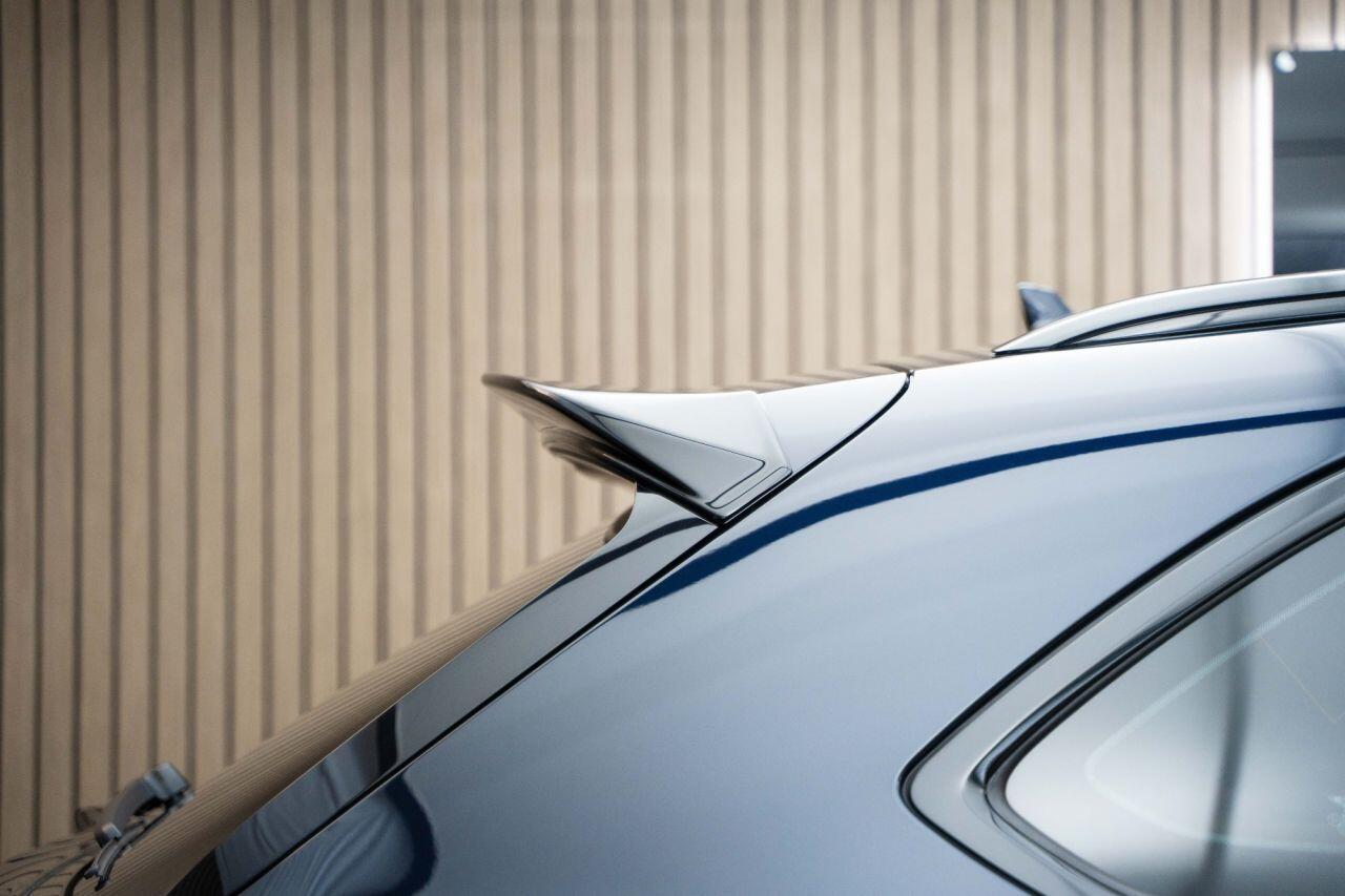 Bentley BENTAYGA 4.0 V8 SUV 5dr Petrol Auto 4WD Euro 6 (s/s) (550 ps)