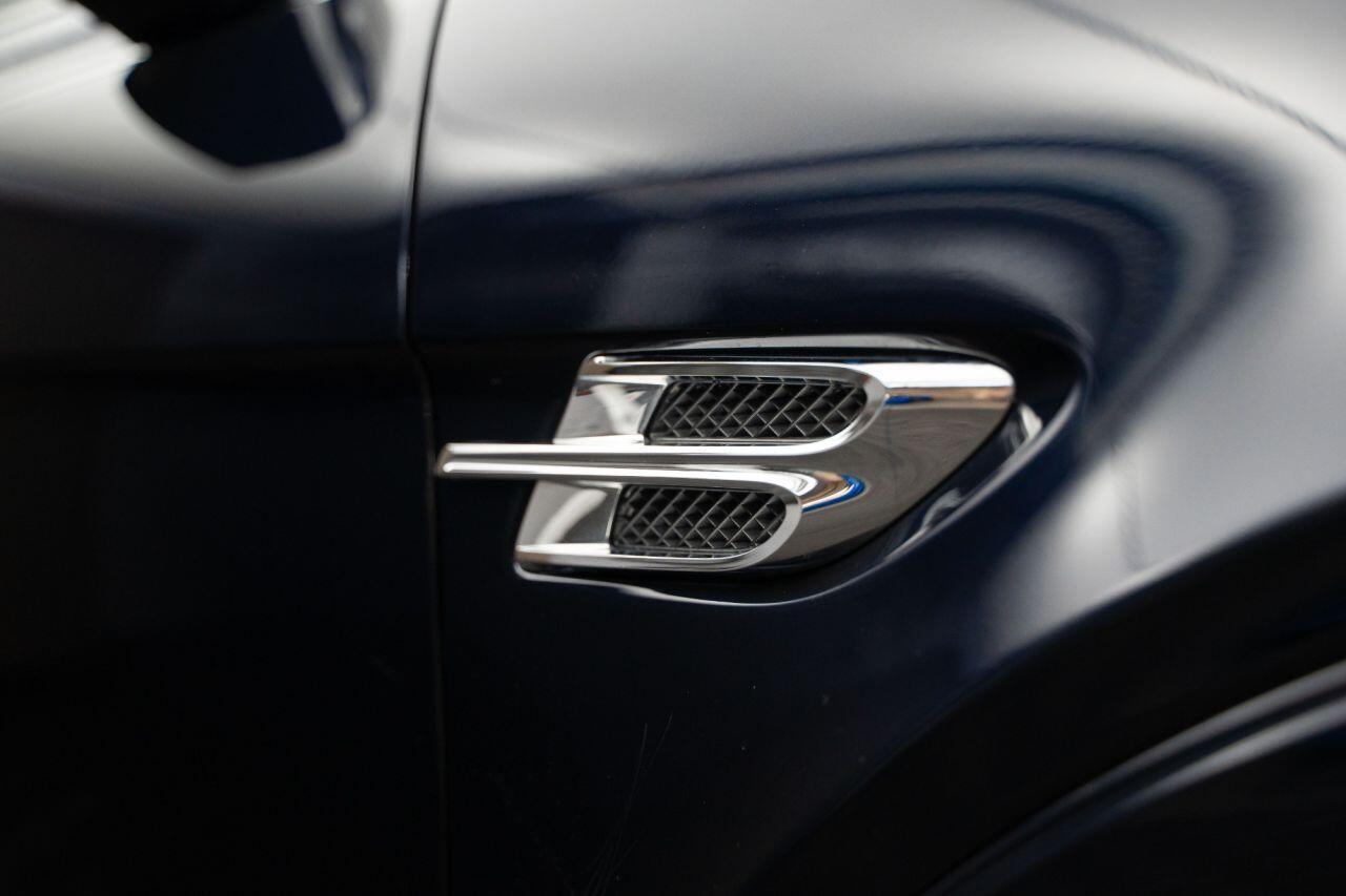 Bentley BENTAYGA 4.0 V8 SUV 5dr Petrol Auto 4WD Euro 6 (s/s) (550 ps)