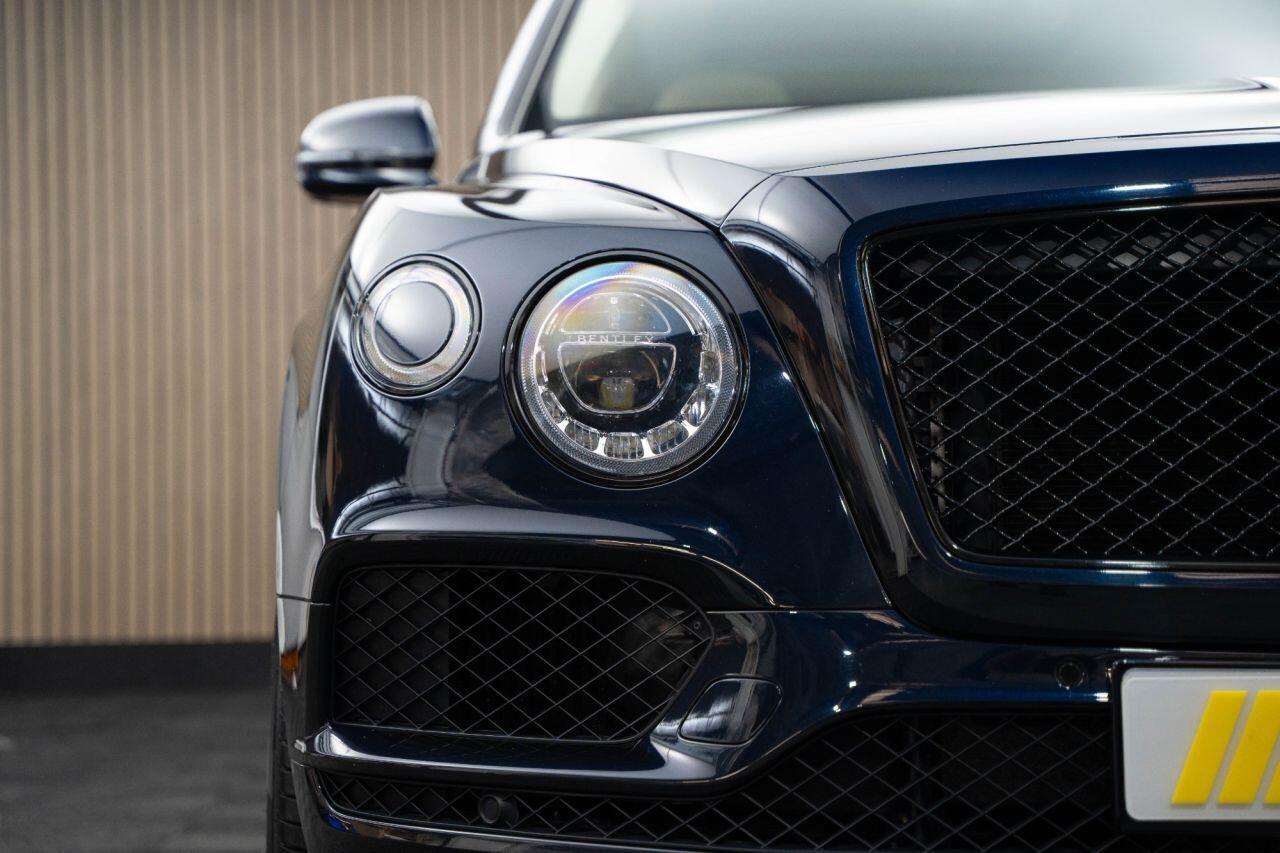 Bentley BENTAYGA 4.0 V8 SUV 5dr Petrol Auto 4WD Euro 6 (s/s) (550 ps)