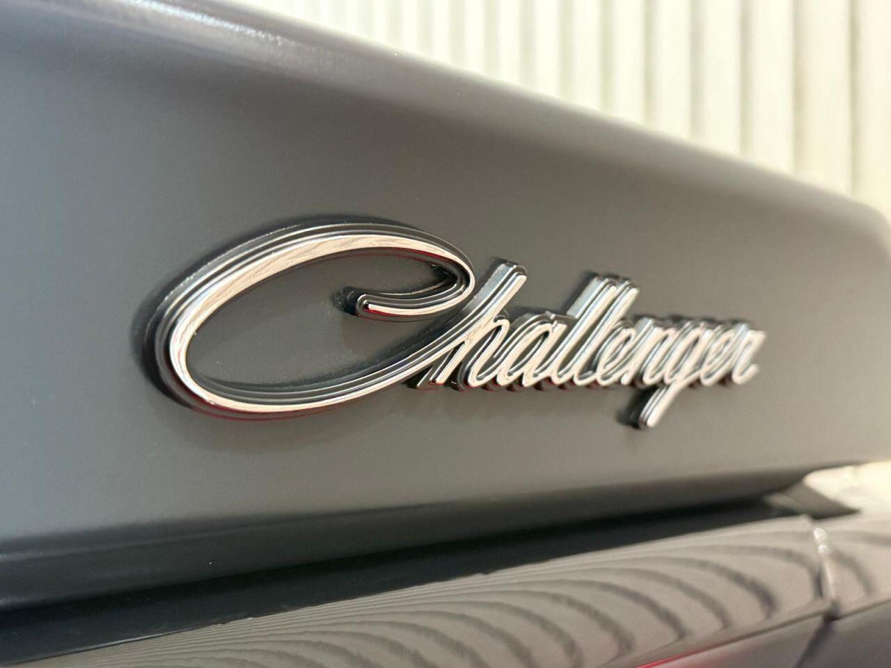 Dodge Challenger 6.2 HEMI BLACK GHOST - LAST CALL LOW RATE FINANCE+12 MONTH WARRANTY