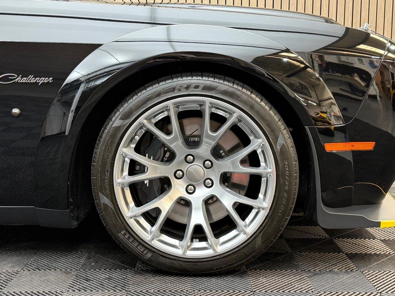 Dodge Challenger 6.2 HEMI BLACK GHOST - LAST CALL LOW RATE FINANCE+12 MONTH WARRANTY