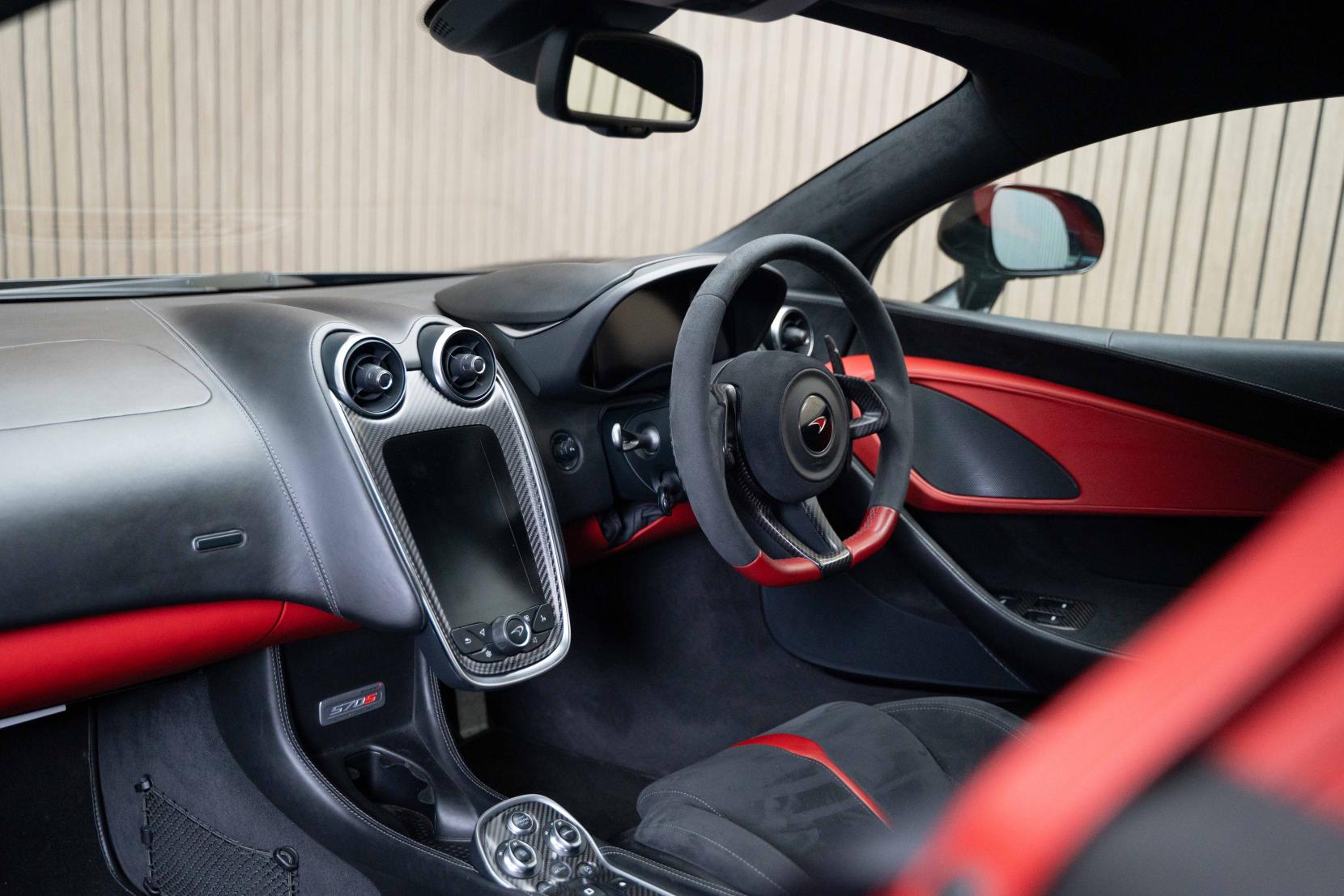 McLaren 570S 3.8T V8 Coupe 2dr Petrol SSG Euro 6 (s/s) (570 ps)