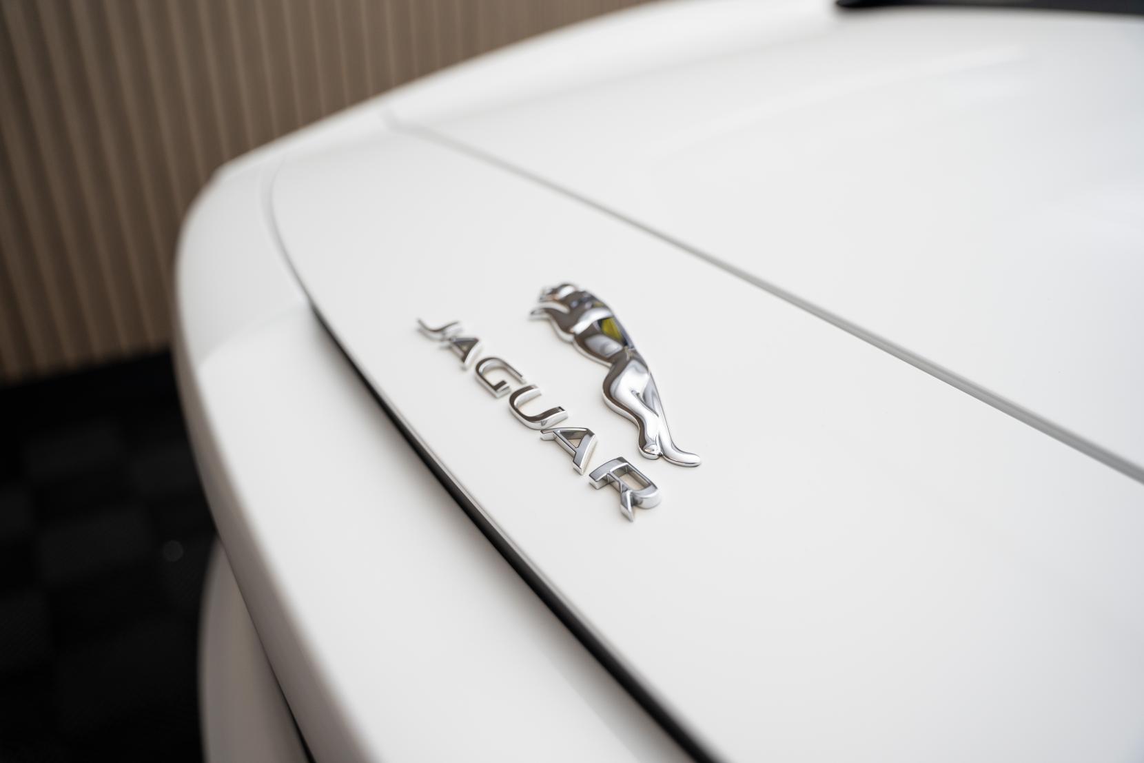 Jaguar F-Type 5.0 V8 R Convertible 2dr Petrol Auto AWD Euro 6 (s/s) (550 ps)