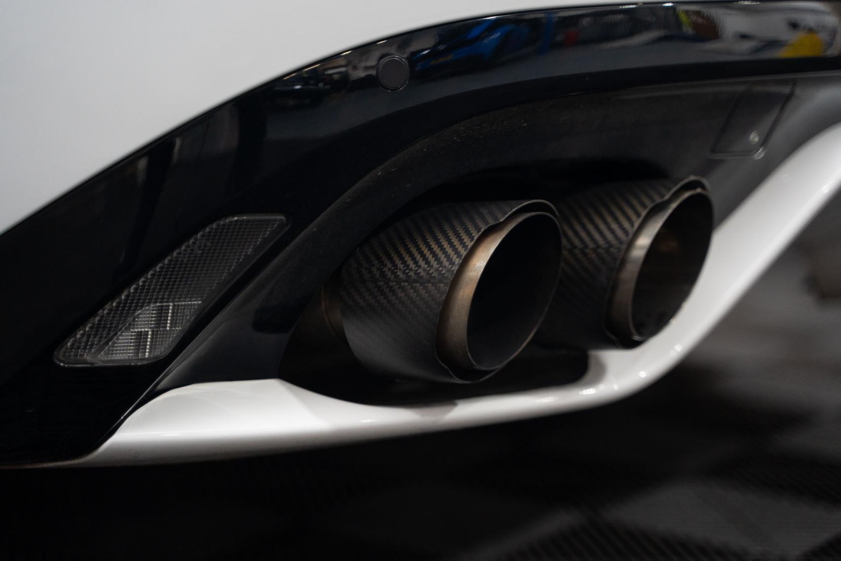 Jaguar F-Type 5.0 V8 R Convertible 2dr Petrol Auto AWD Euro 6 (s/s) (550 ps)