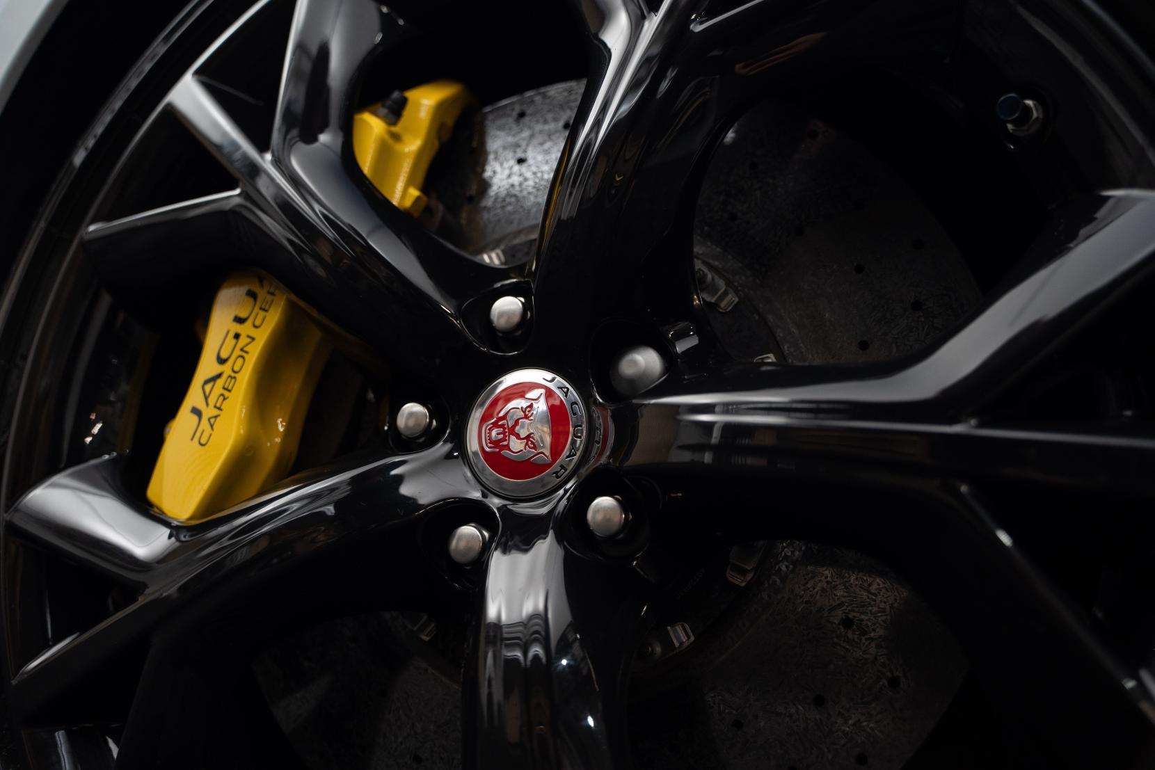 Jaguar F-Type 5.0 V8 R Convertible 2dr Petrol Auto AWD Euro 6 (s/s) (550 ps)