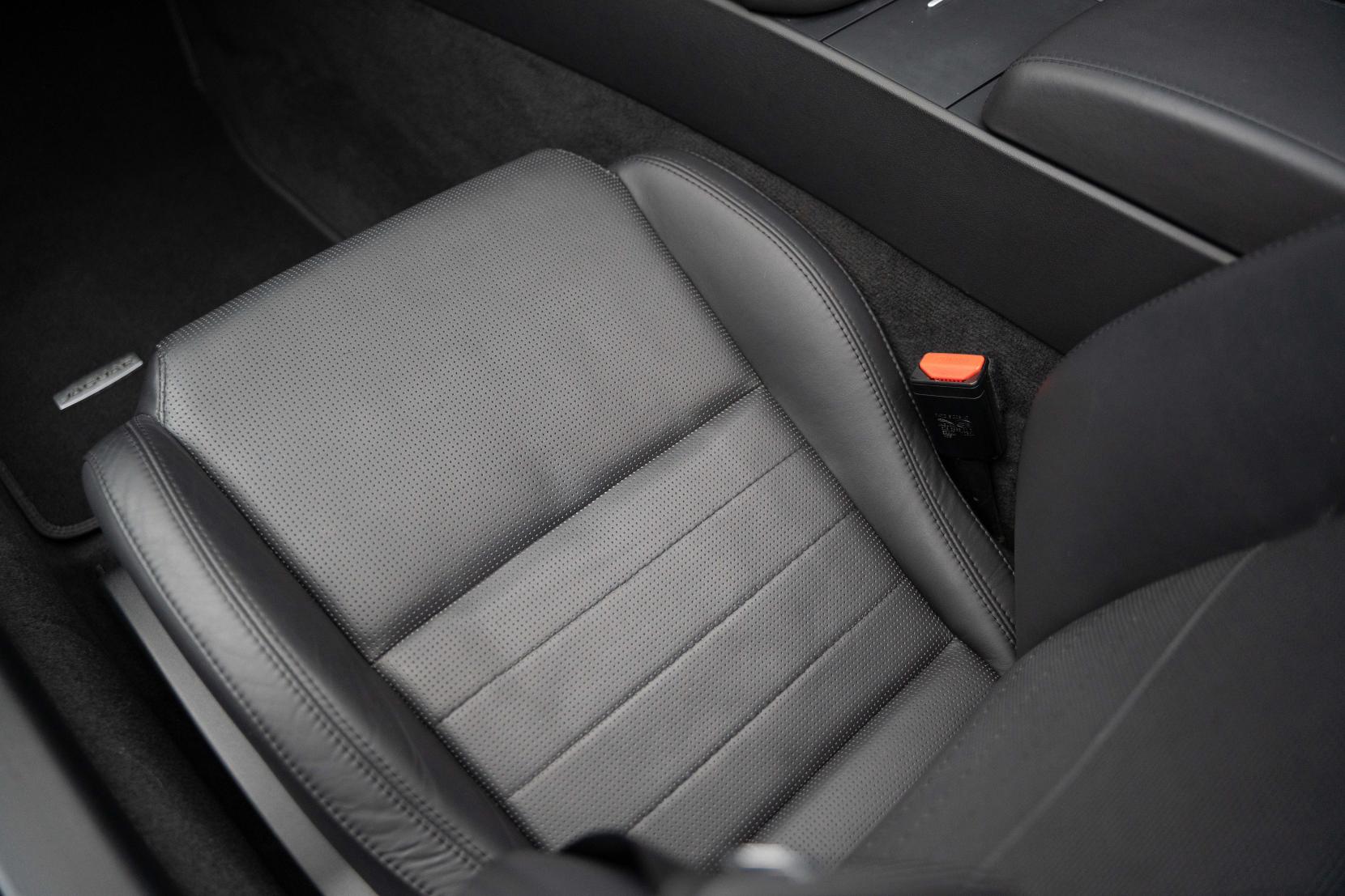 Jaguar F-Type 5.0 V8 R Convertible 2dr Petrol Auto AWD Euro 6 (s/s) (550 ps)