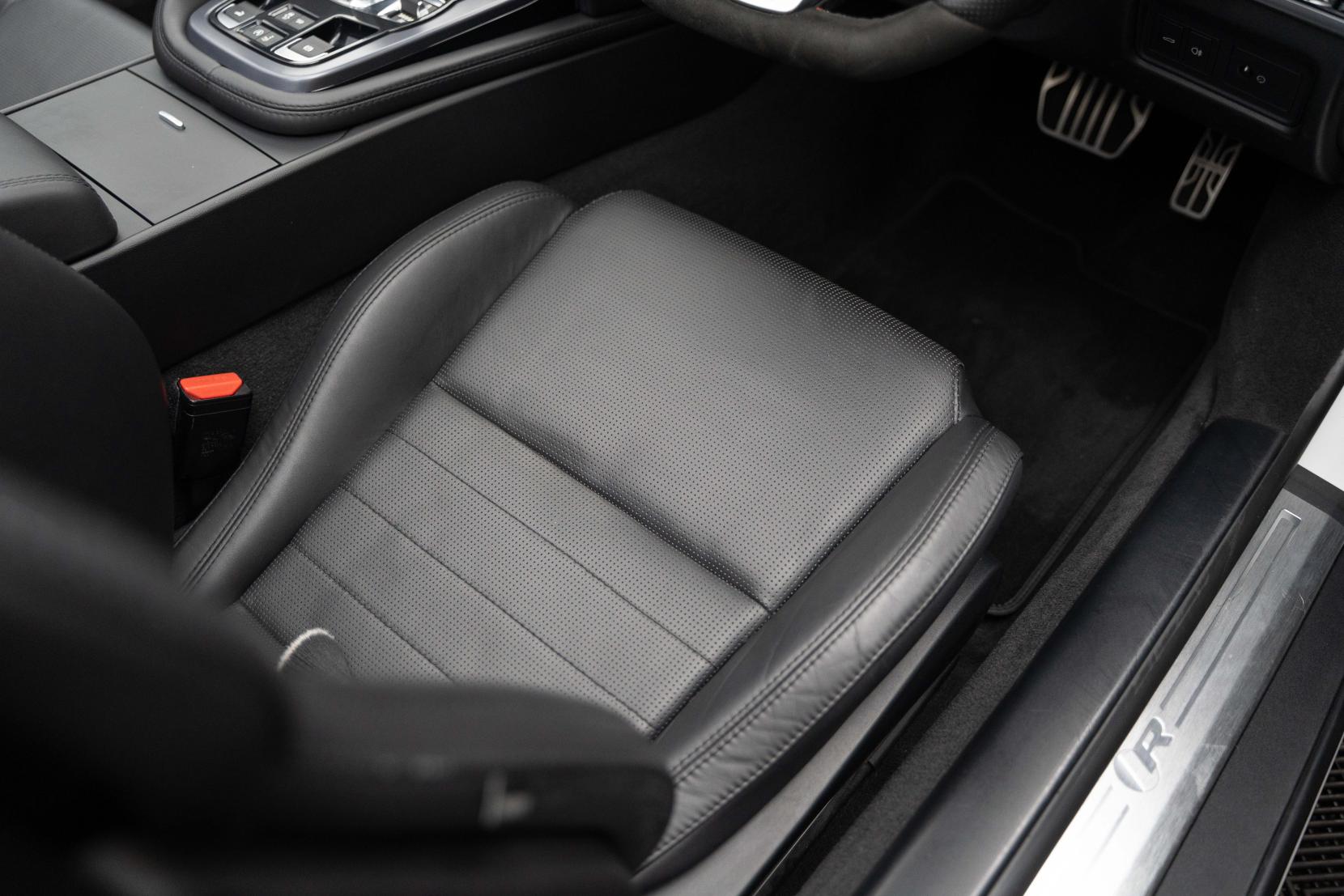 Jaguar F-Type 5.0 V8 R Convertible 2dr Petrol Auto AWD Euro 6 (s/s) (550 ps)