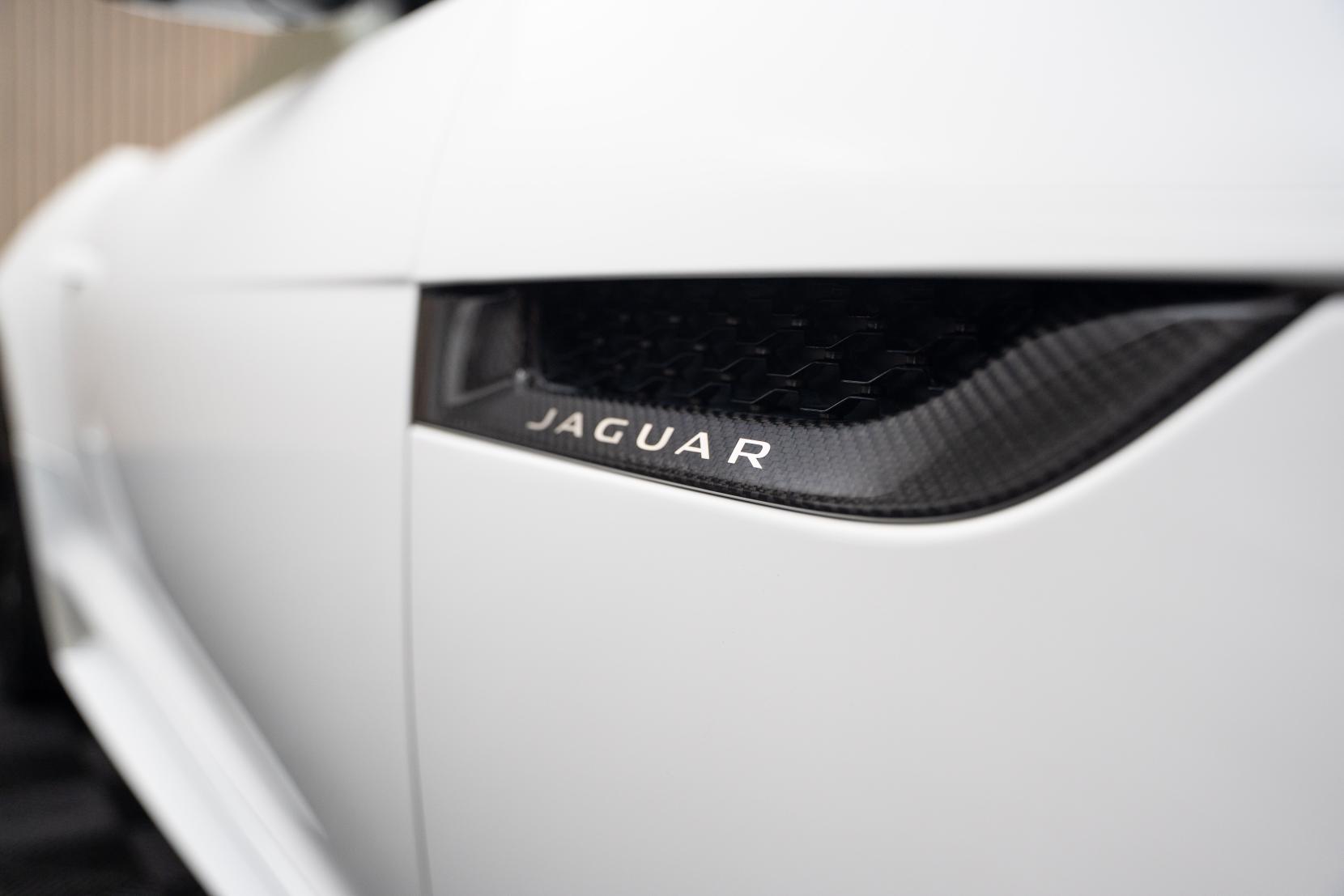 Jaguar F-Type 5.0 V8 R Convertible 2dr Petrol Auto AWD Euro 6 (s/s) (550 ps)