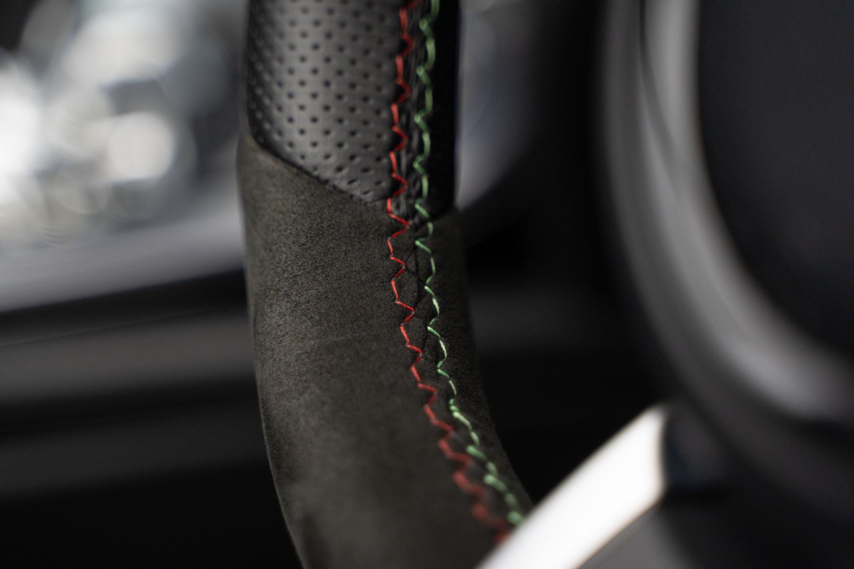 Jaguar F-Type 5.0 V8 R Convertible 2dr Petrol Auto AWD Euro 6 (s/s) (550 ps)